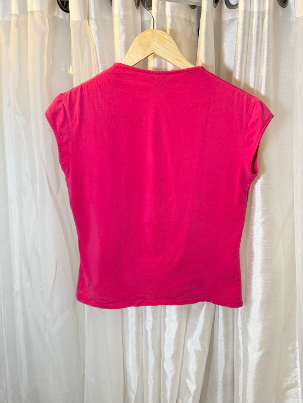 Nike Hot Pink Sleeveless Athletic Tank with V-Notch - Picture 3 of 3